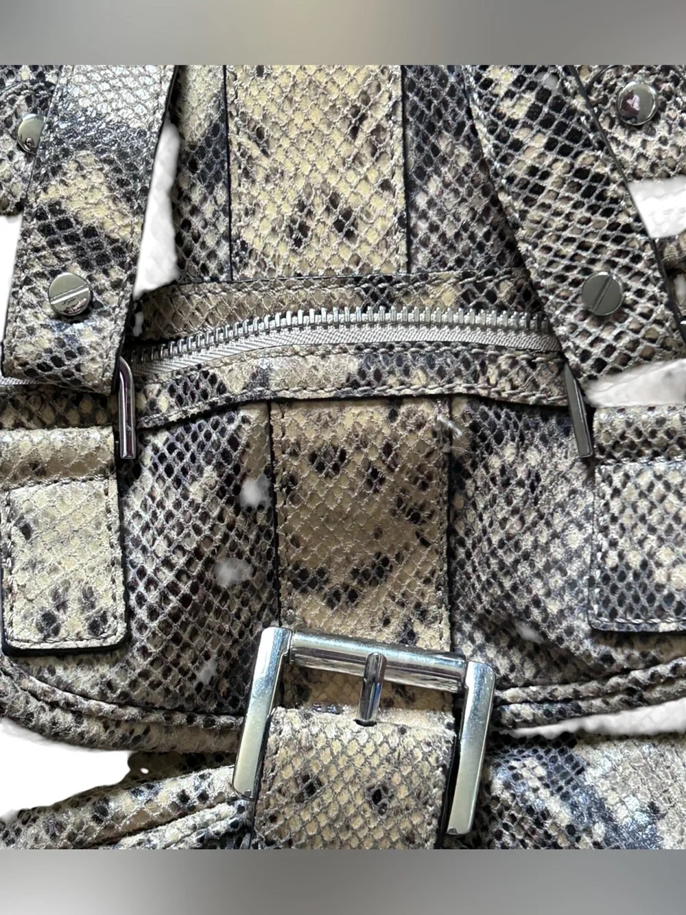Michael Kors MK Heidi Satchel 2009 - Picture 3 of 9